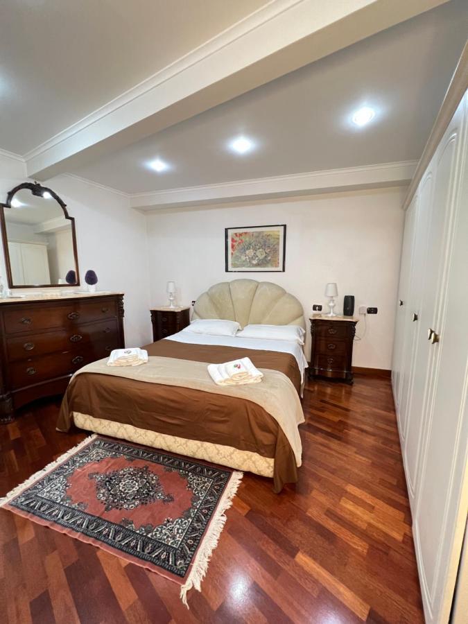 Casa Vacanze Maridy Napoli Esterno foto