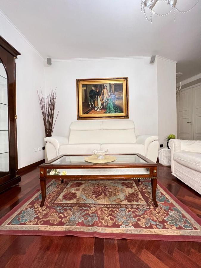 Casa Vacanze Maridy Napoli Esterno foto