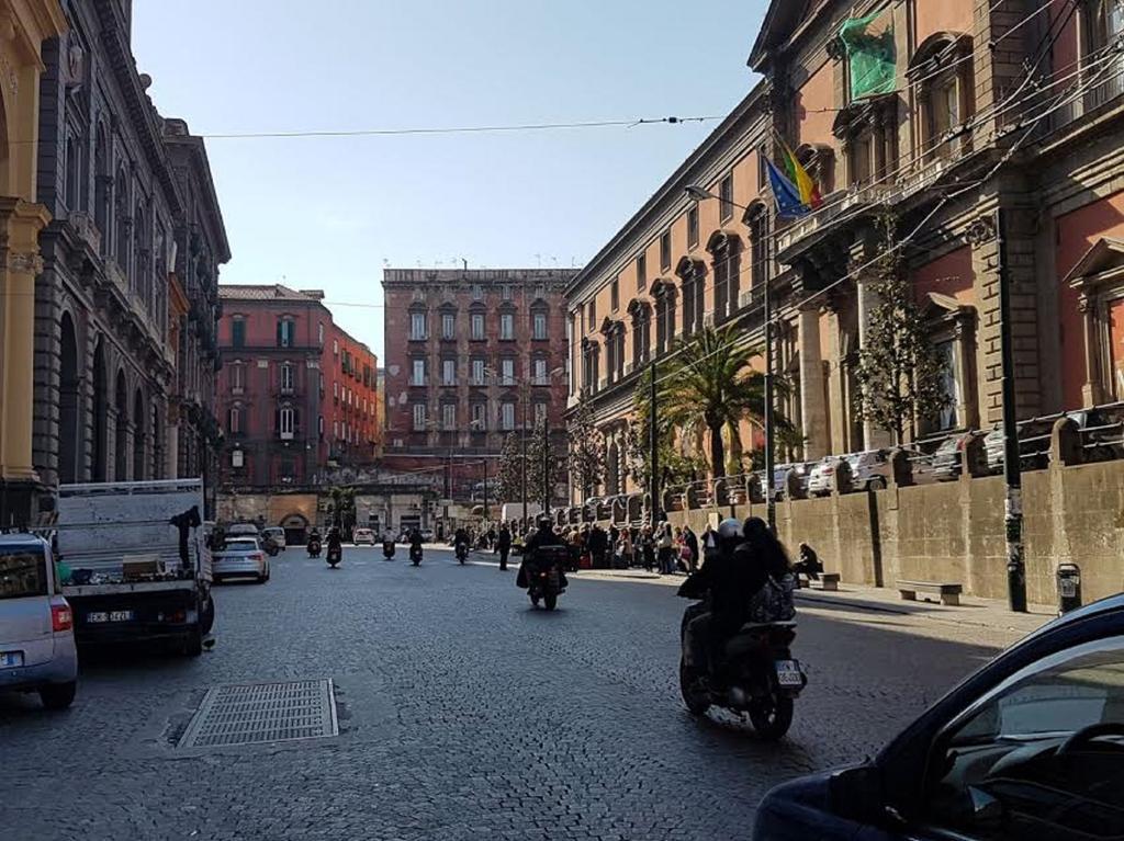 Casa Vacanze Maridy Napoli Esterno foto