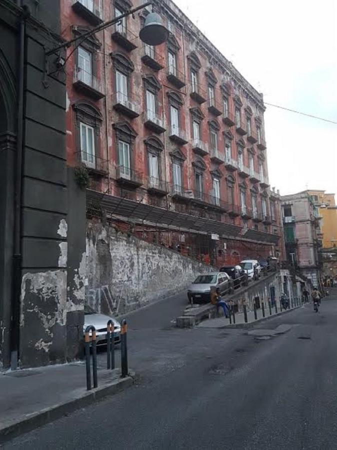 Casa Vacanze Maridy Napoli Esterno foto